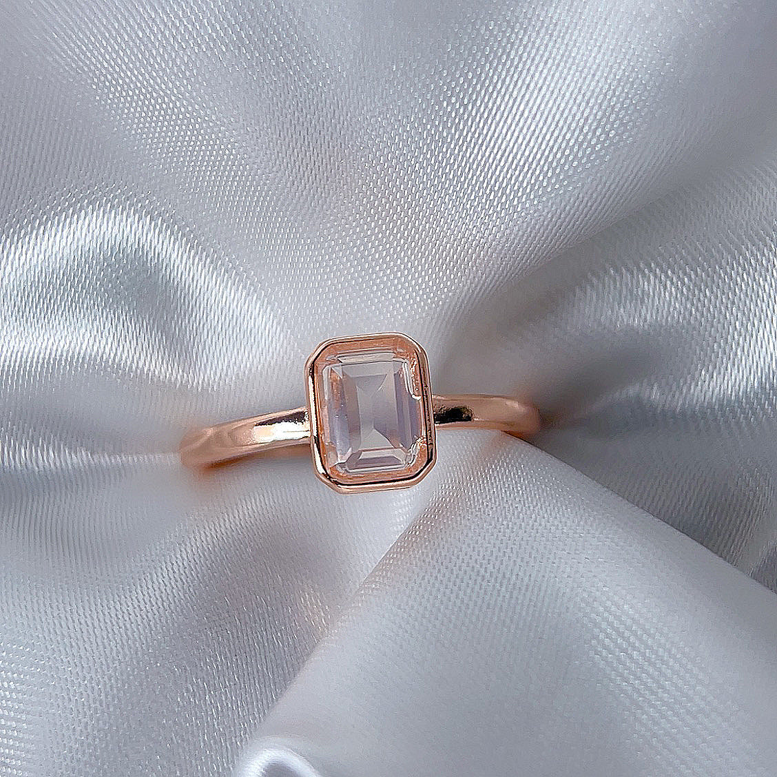 Rose Gold Setting Adjustable Ring With Natural Crystal