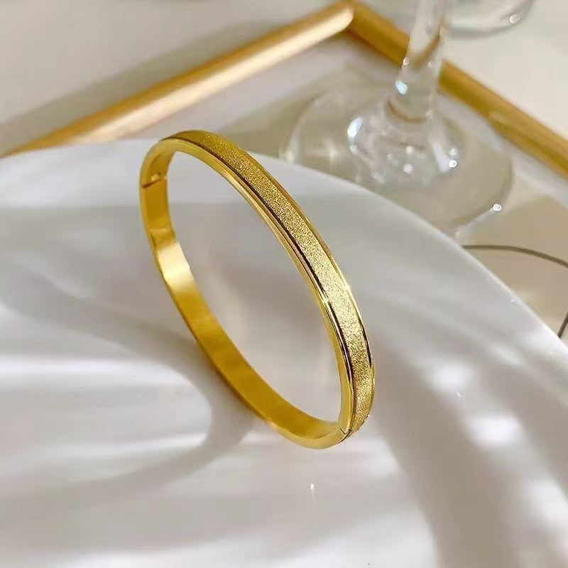Girls Alloy Gilded Sand Gold Frosted Snap Bracelet