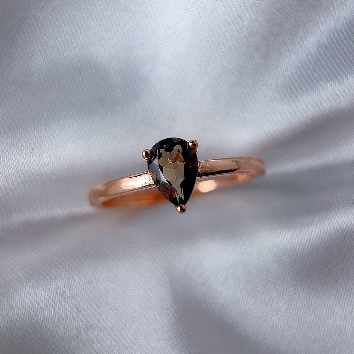 Rose Gold Setting Adjustable Ring With Natural Crystal