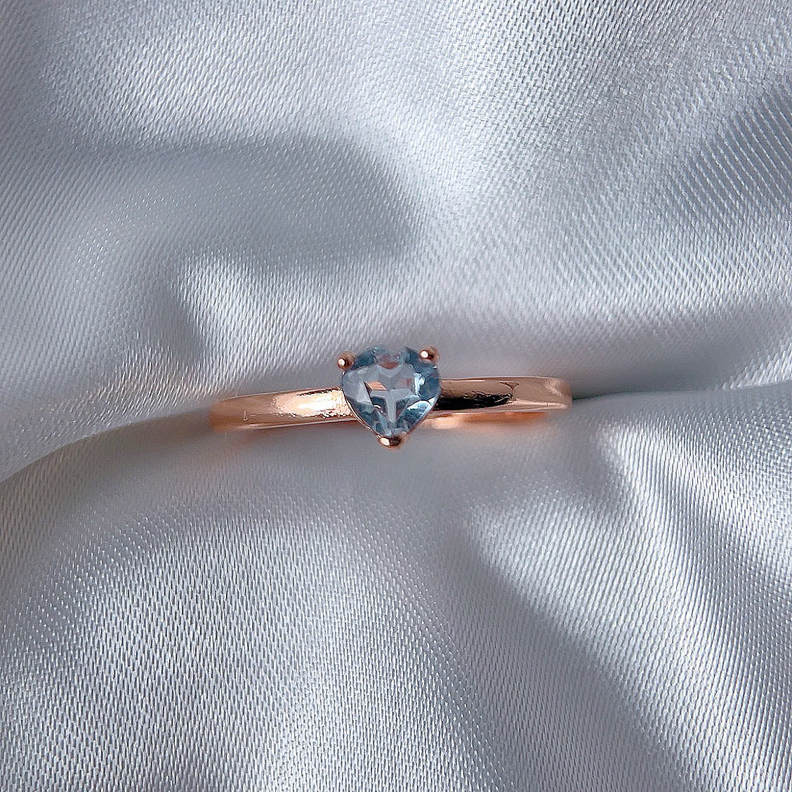 Rose Gold Setting Adjustable Ring With Natural Crystal