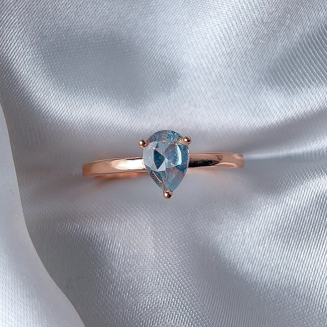 Rose Gold Setting Adjustable Ring With Natural Crystal
