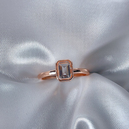 Rose Gold Setting Adjustable Ring With Natural Crystal