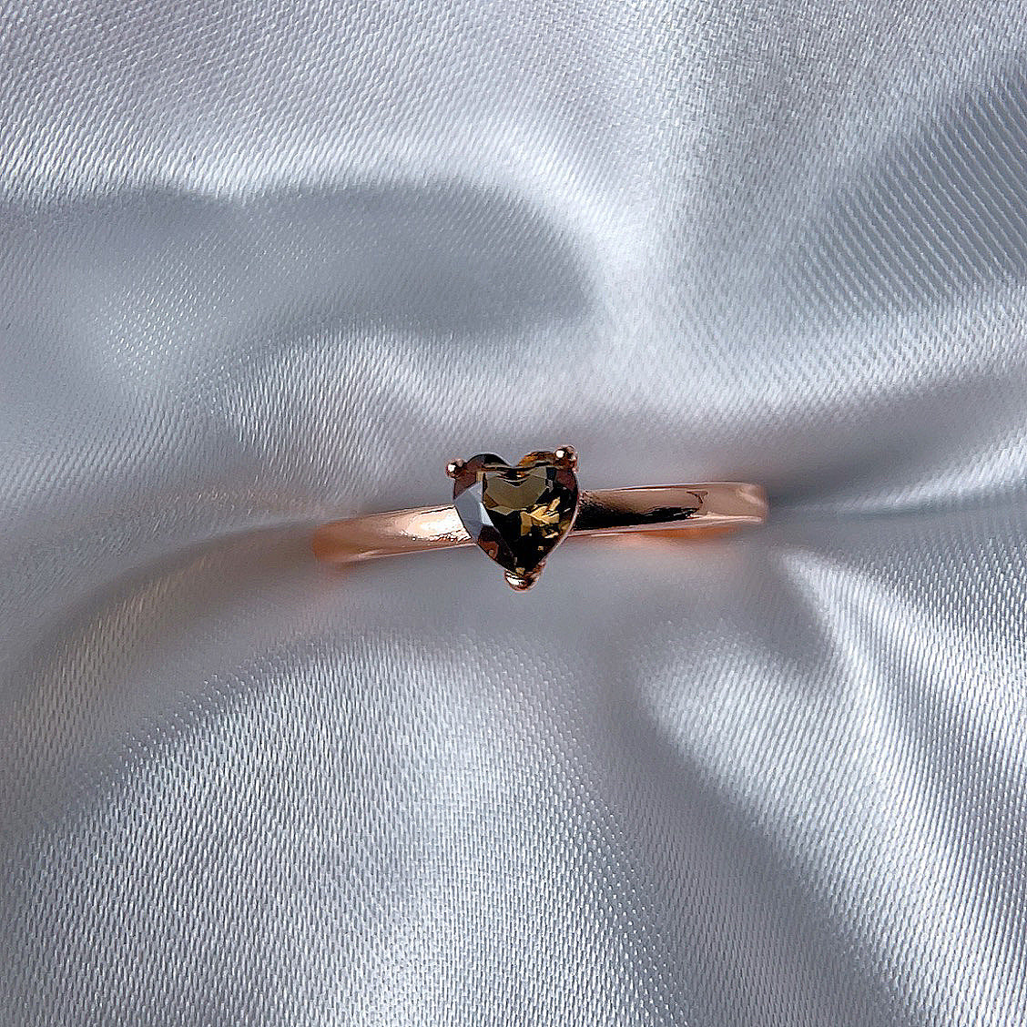 Rose Gold Setting Adjustable Ring With Natural Crystal